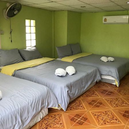 Phunaya Hotell Khao Kho Exteriör bild